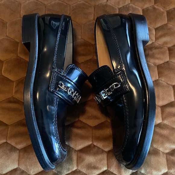 Chanel Moccasins Loafers NWB “Bonnie and Clyde” size 38.5 - Picture 3 of 11